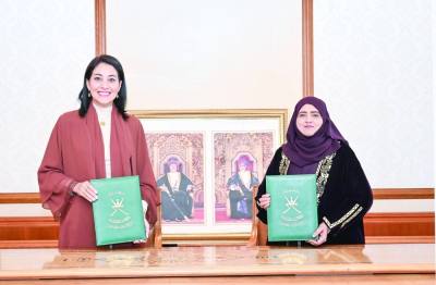 توقيع اتفاقية تمويل برنامج “استقرار” لدعم الأسر المستحقة