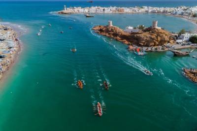 مواطنون روس يعبّرون عن إعجابهم بتجربة العيش في سلطنة عُمان