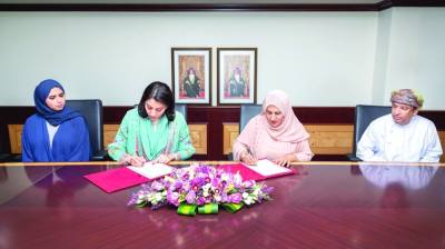 اتفاقية تعاون لدعم ابتعاث الأطباء العُمانيين